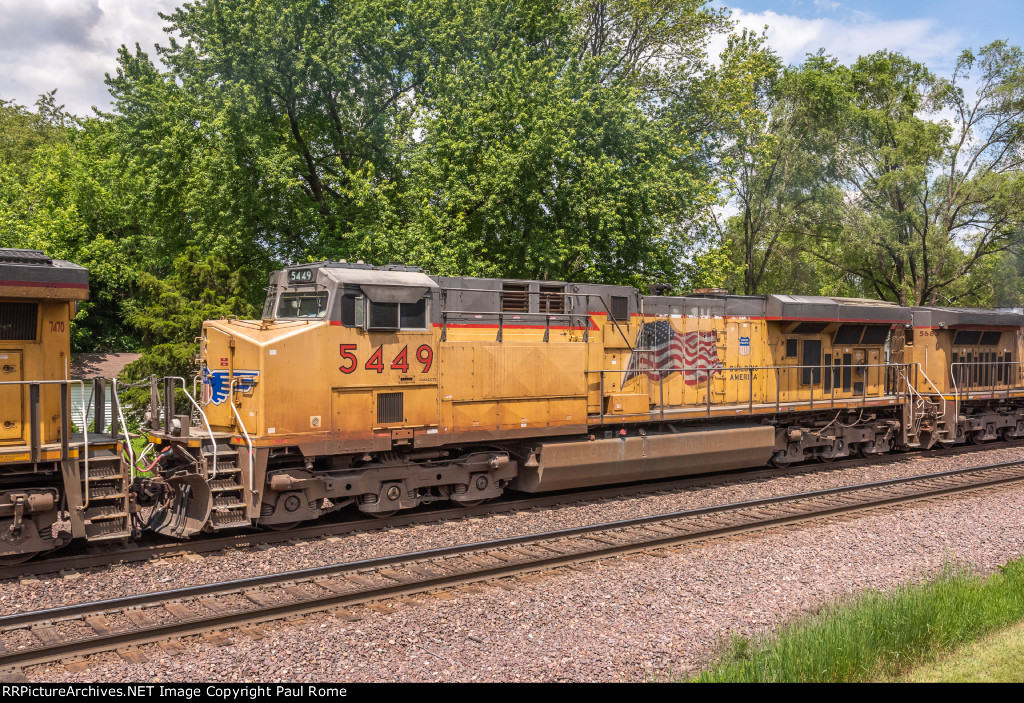 UP 5449, GE AC45CCTE, westbound on the UPRR